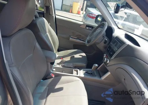 2009 Subaru Forester 2.5X Limited z USA, uszkodzony, nr VIN JF2SH646X9H749357